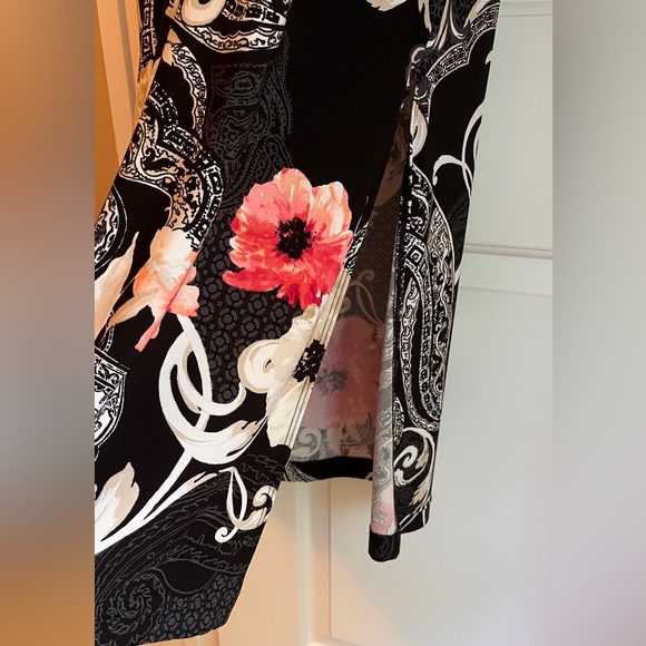 White House Black Market Floral Maxi Dress - Picture 4 of 7